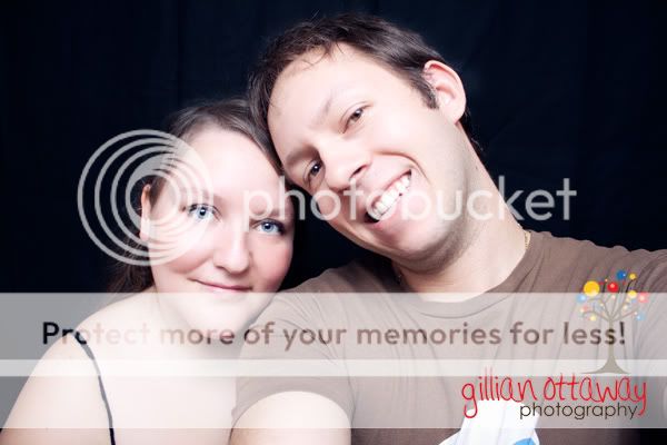 Comox Courtenay Engagement Wedding Photographer